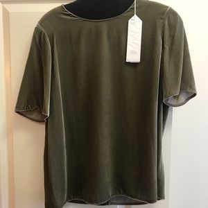 Vince NWT Velvet Top Size Small